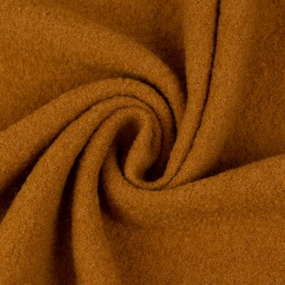 Walk | NAOMI | Ocker